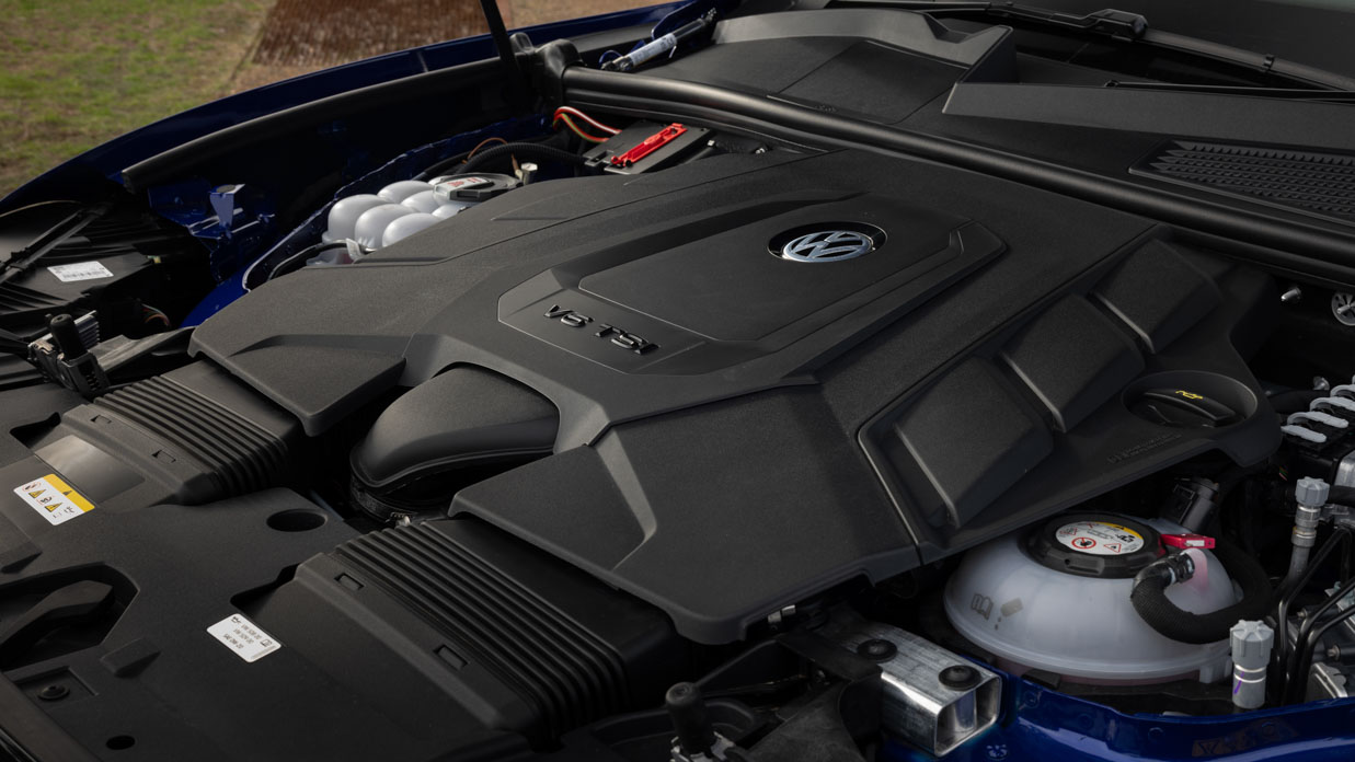 Volkswagen Touareg R 2024 Motor