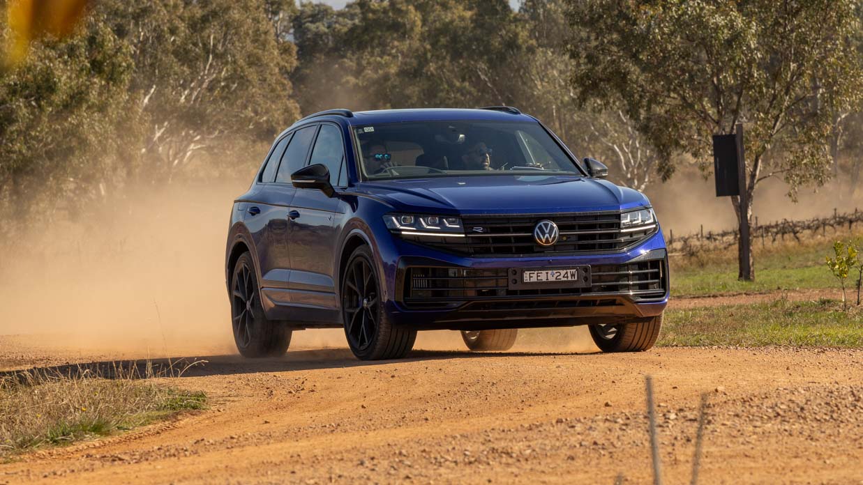 Volkswagen Touareg R 2024 Schmutz