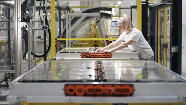 Autonachrichten heute: Batteriepässe werden für Elektroautos in der EU obligatorisch, Mitsubishi Australien skizziert Pläne für die elektrifizierte Zukunft und mehr – 06. Juni 2024