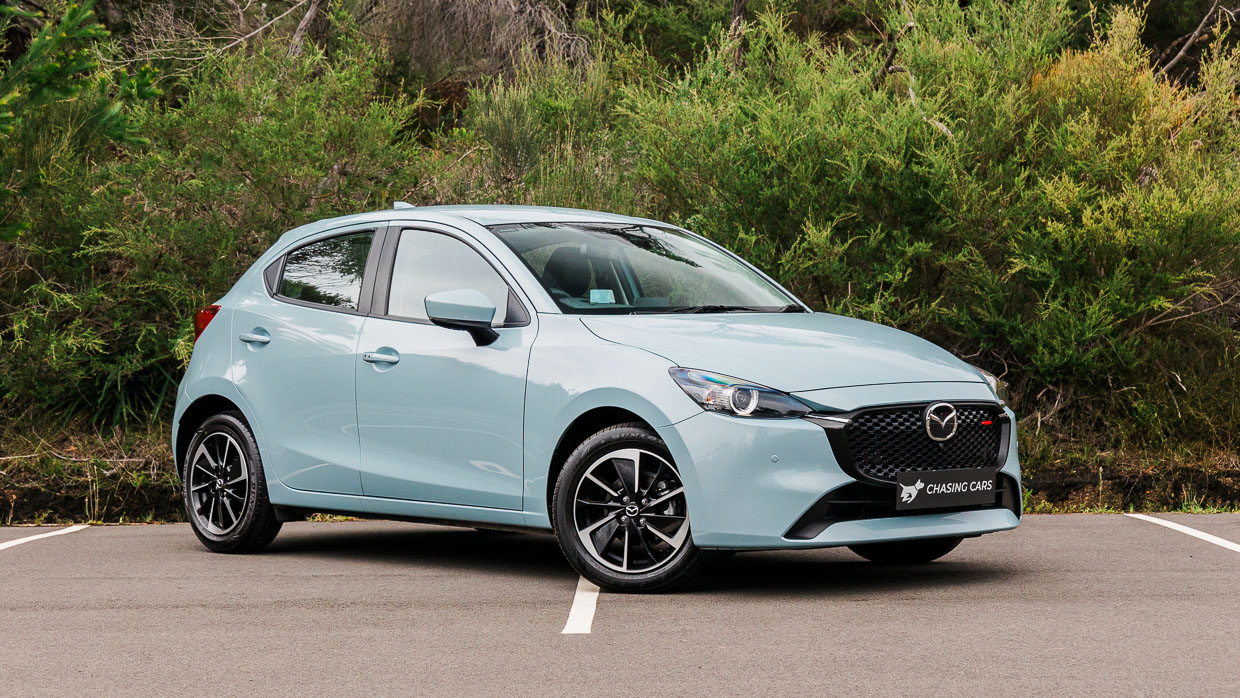 Mazda 2 GT 2024 vorne 3/4