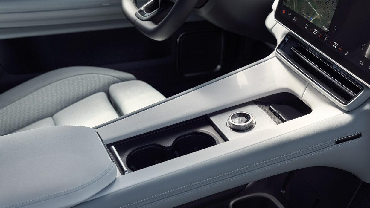 Polestar 4 2024 Innenraum