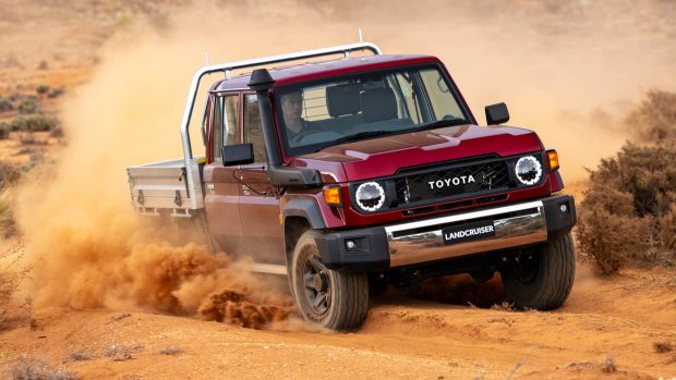 Toyota 70 Series Land Cruiser 2024 Front 3/4 Gelände 4