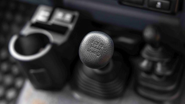 Toyota Land Cruiser 70 Series 2024 mit Schaltgetriebe