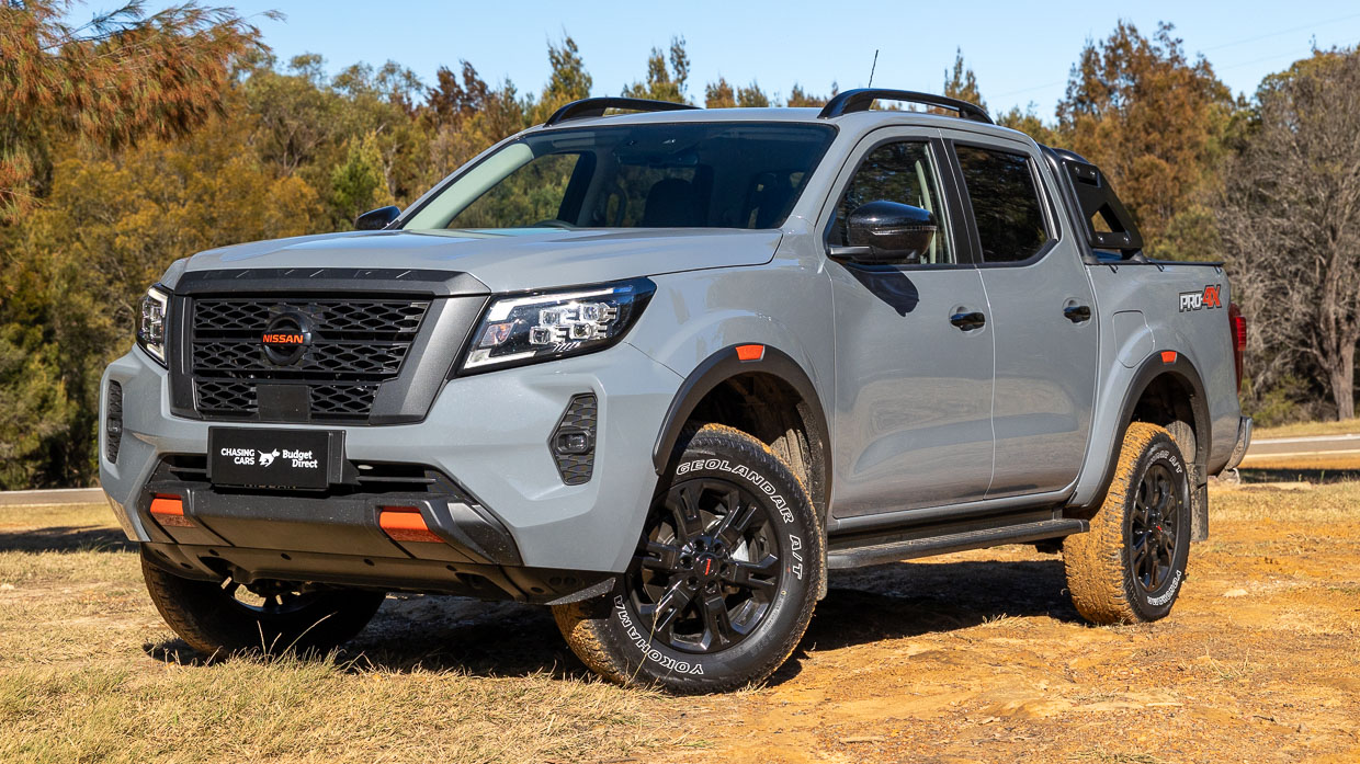 Nissan Navara Pro-4X 2024 vorne 3/4