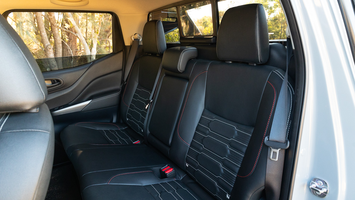 Nissan Navara Pro-4X 2024 Innenraum Rücksitz
