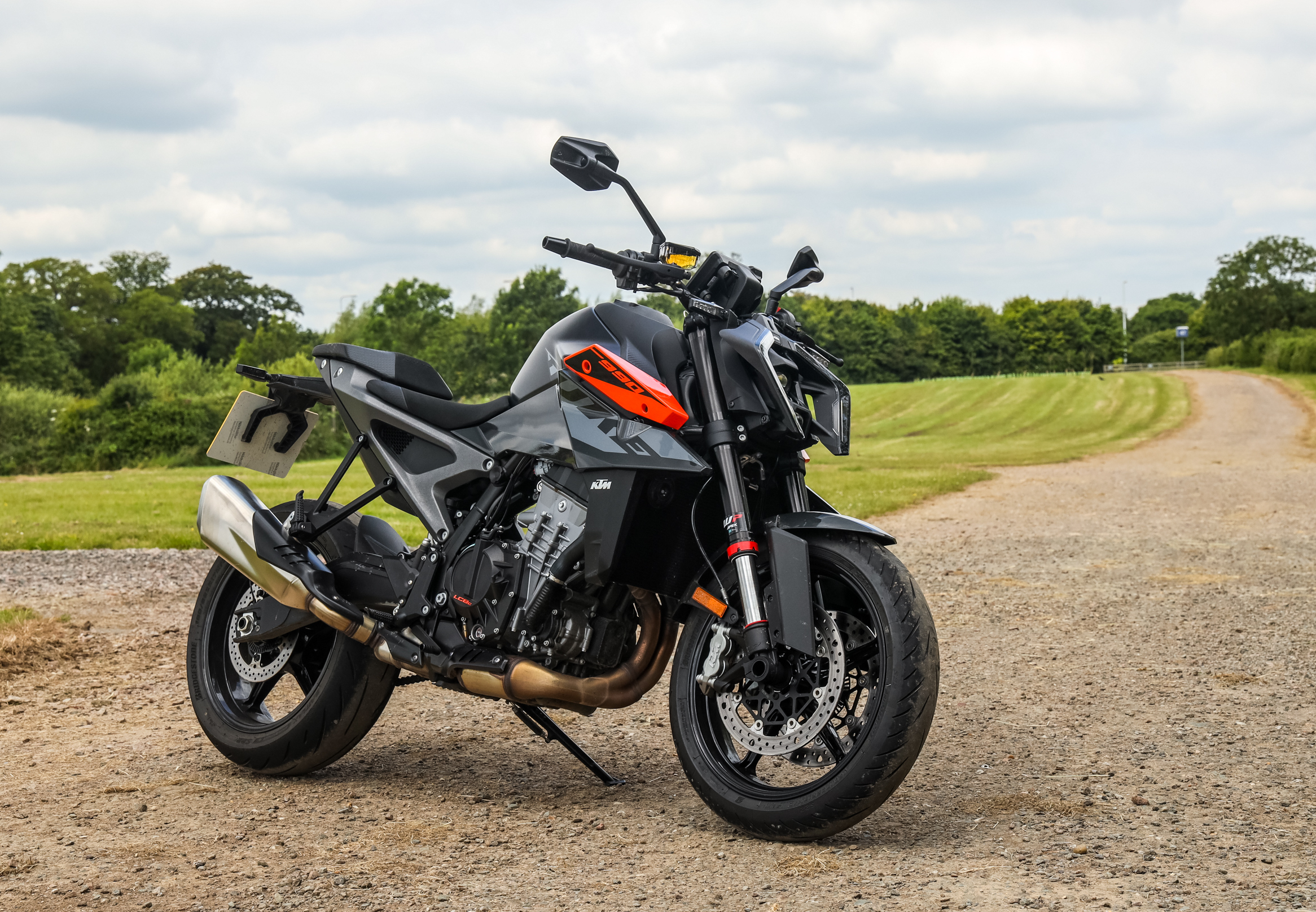 KTM 990 Duke Testbericht: Eine enorme Verbesserung, mit ein paar Haken