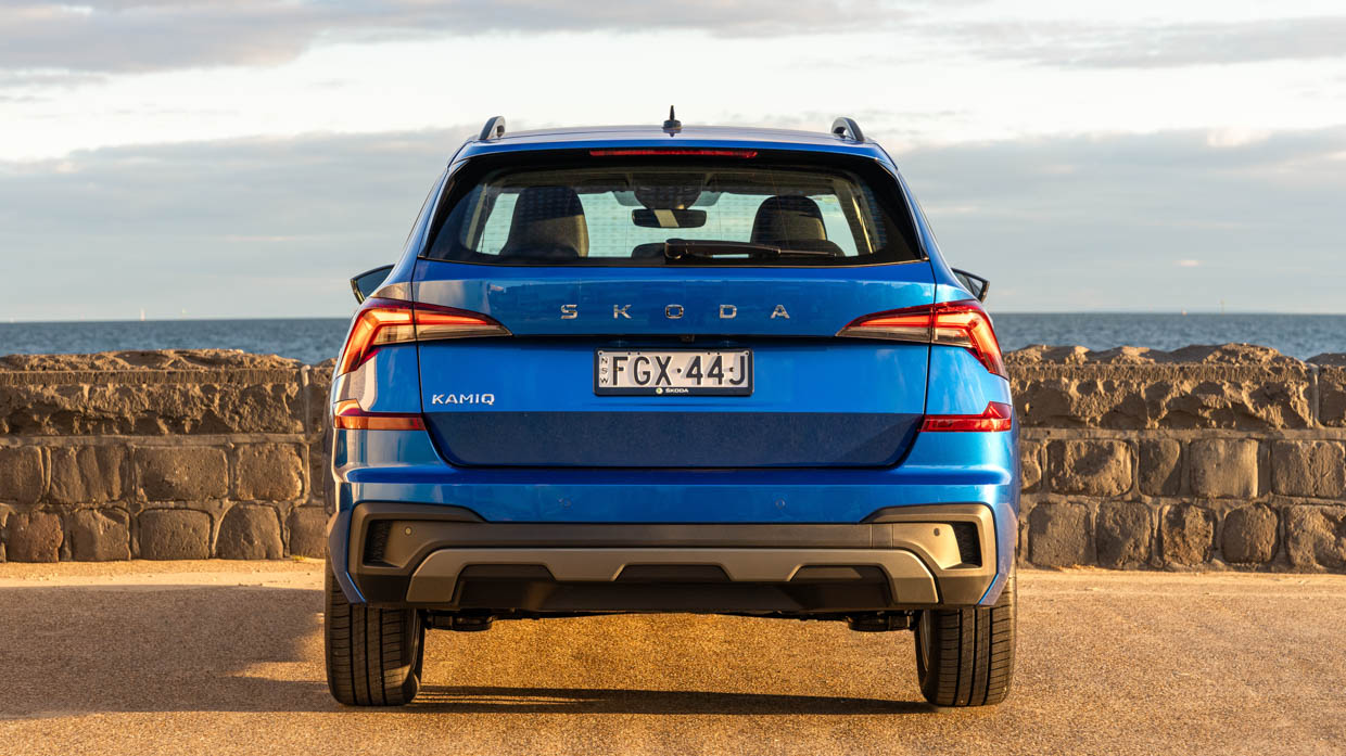 2024 Skoda Kamiq Select Heckwinkel mit Wasser