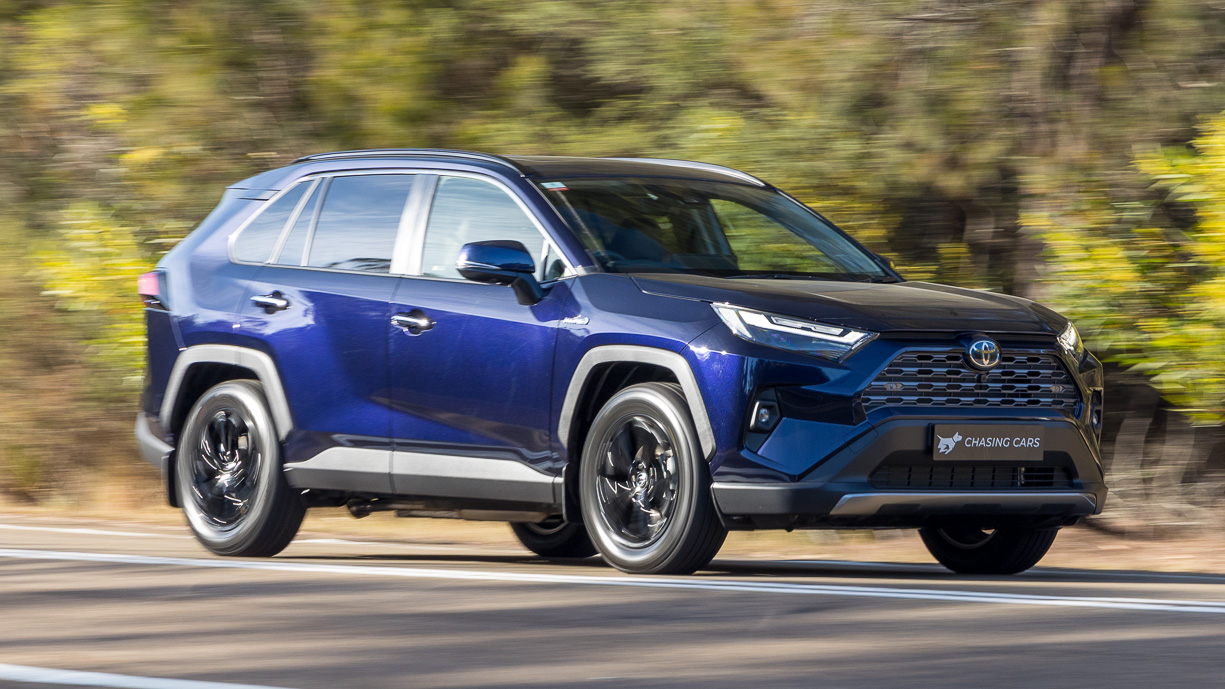 2024 Toyota RAV4 Cruiser Hybrid Fahraufnahme vorne 3/4