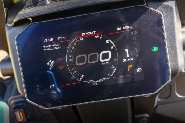 Moto Guzzi Stelvio - Anzeige