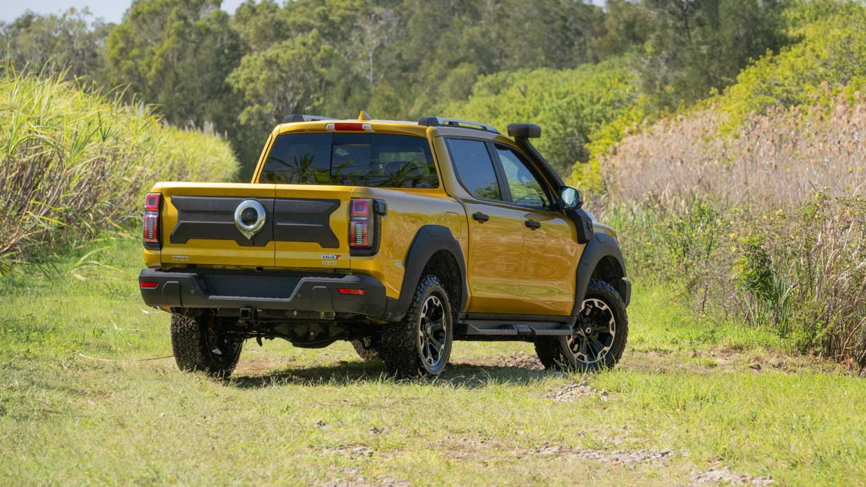 GWM Cannon Alpha PHEV 2024 hinten 3/4 2