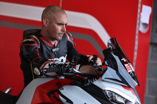 Das TFT und die Modi wurden vom Pikes Peak übernommen und sind daher sehr intuitiv