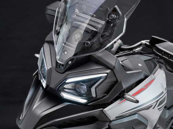 Morbidelli T1002VX vorne