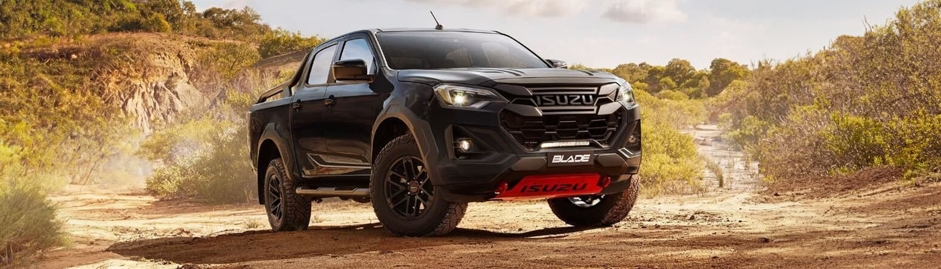 Autonachrichten heute: Der robuste neue Isuzu D-Max Blade wird vorgestellt, Mazda legt Preise für die neuen SUVs CX-70 und CX-80 fest und mehr – 23. Oktober 2024