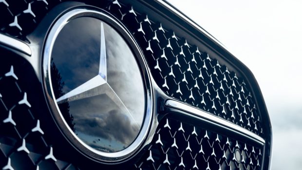 Mercedes-Benz E300 2024 Plakette 2