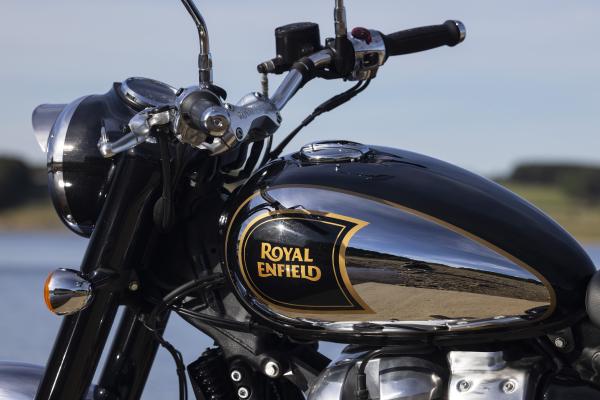 Royal-Enfield-Panzer