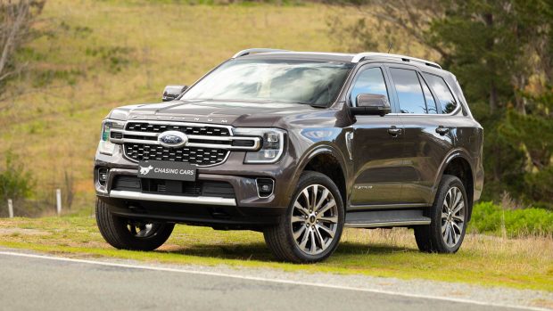 4WD Megatest Ford Everest Platinum 2023 vorne 3/4