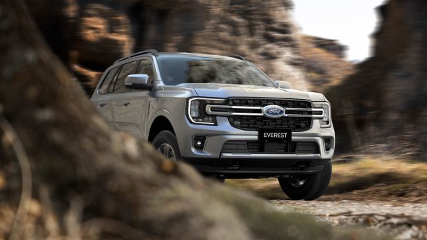 2024 Ford Everest Trend vorne 3/4 fahrend