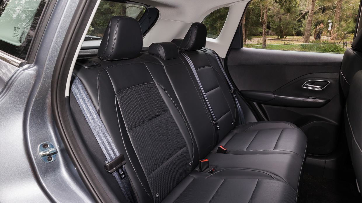 MG ZS Hybrid+ Essence 2025 Innenrücksitze