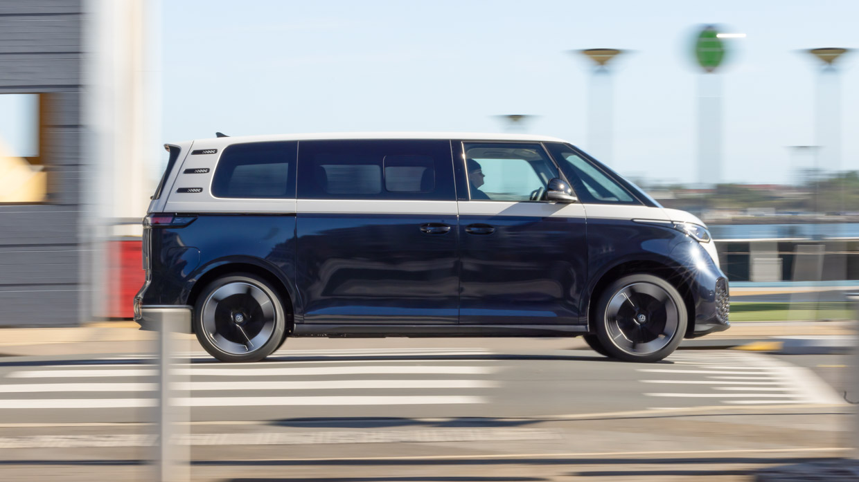 Volkswagen ID.Buzz LWB 2025 Fahrerseite