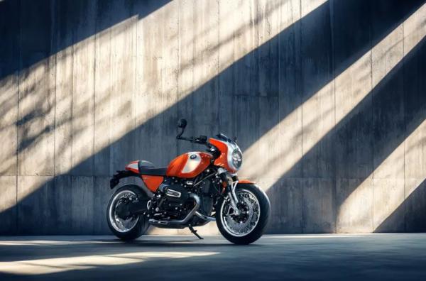 Statische Aufnahme der BMW R12 S