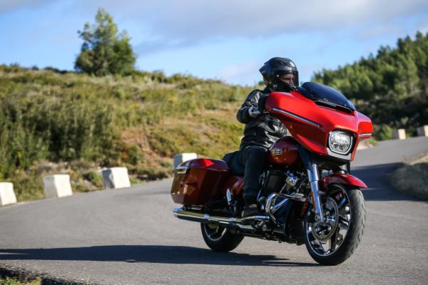 Dokumente deuten auf eine Street Glide Ultra für 2025 hin