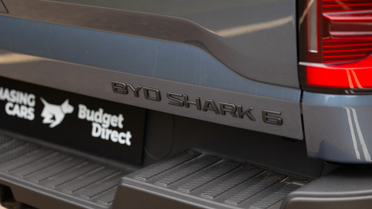 BYD Shark 6 2025 Heckklappenabzeichen 2