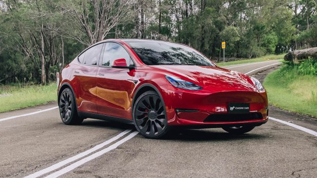 2023 Tesla Model Y Performance vorne 3/4
