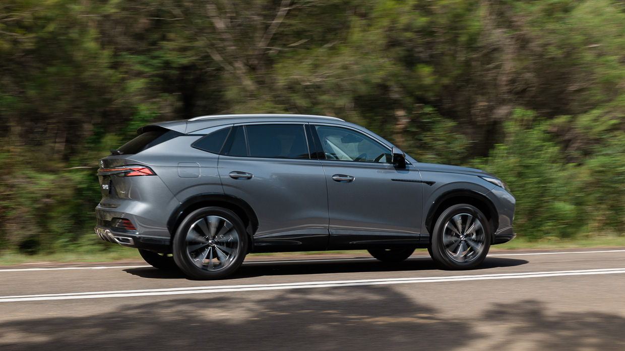 Mg Hs Essence 2025 Heck fahren 5