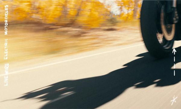 Ja, das ist ungefähr die klarste Aufnahme des Motorrads ...