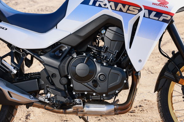 Spitzenleistung und Drehmoment entsprechen dem vorherigen Transalp