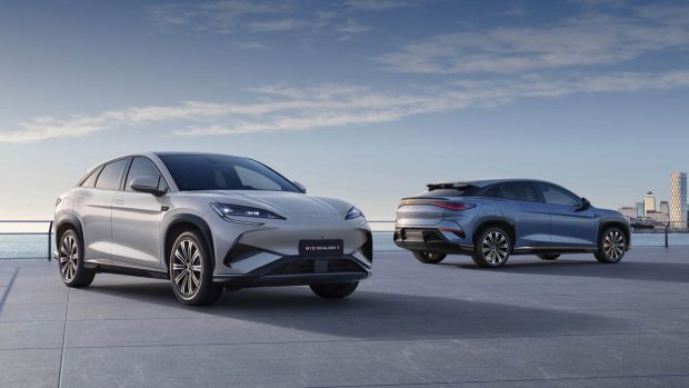2025 Byd Sealion 7 Duo vorne und hintere Winkel