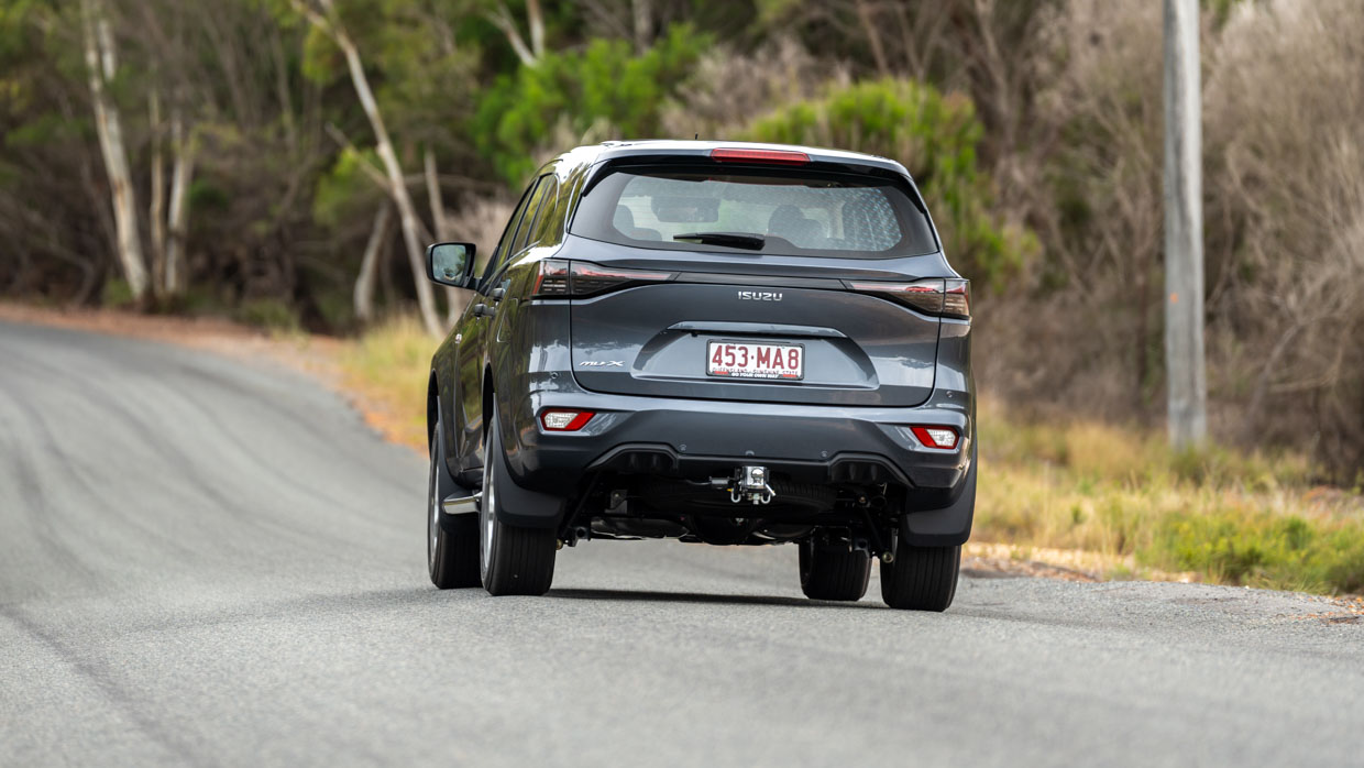 Isuzu MU-X LS-M 2025 Heck fahren