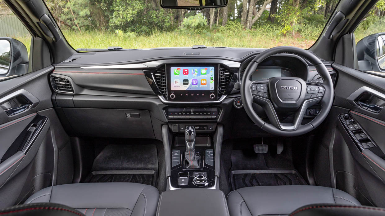 Isuzu MU-X 2025 X-Terrain Interieur 2