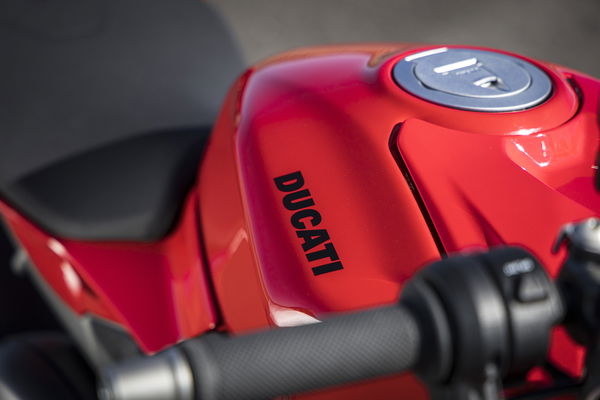 2025 STREETFAGER V4 S - STATISCH