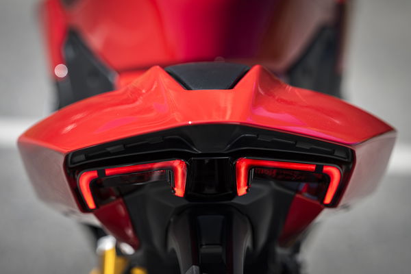 Streetfighter V2 S - Schwanzeinheit