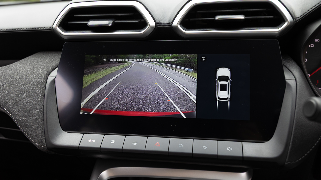 Mg Zs erregen Benzin 2025