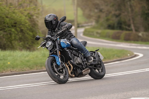 Trident 660 - Reiten