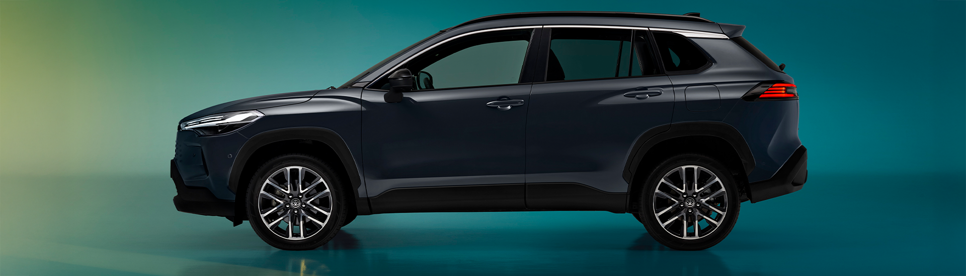 Toyota Corolla Cross 2025: GR Sport Flaggschiff zum Hauptaufbau des umwandelten kleinen SUV