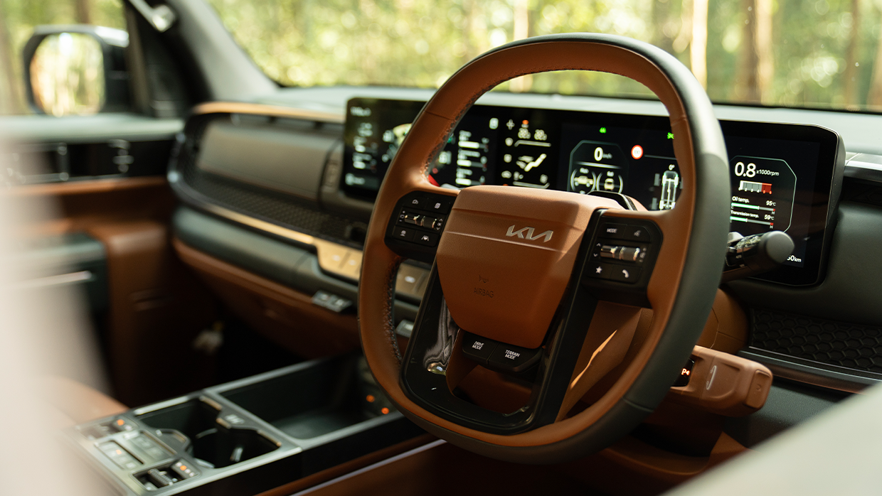 kia_tasman_interior