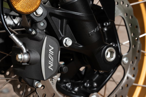 Der Voge DS625X - Details