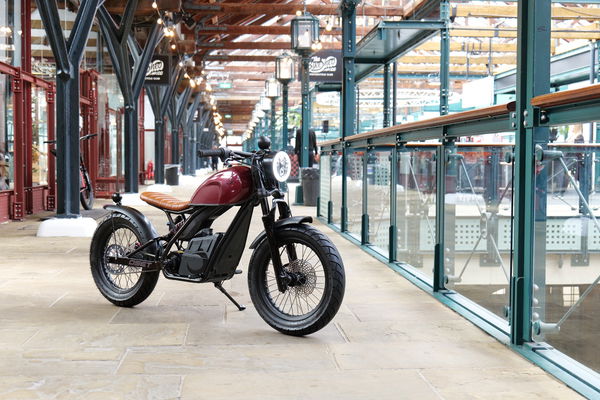 Ein individuelles Oset namens The Bosset bei Bike Shed Moto Show