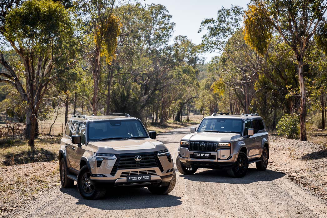 Toyota Prado Kakadu gegen Lexus GX550 überträgt 2025