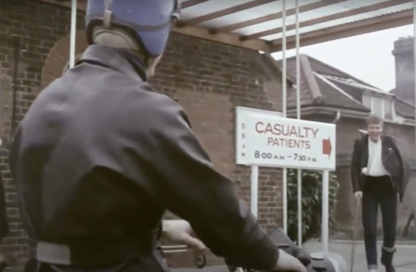 Der Motorrad -Sicherheitsfilm "Look ... Signal ... Manöver ..."