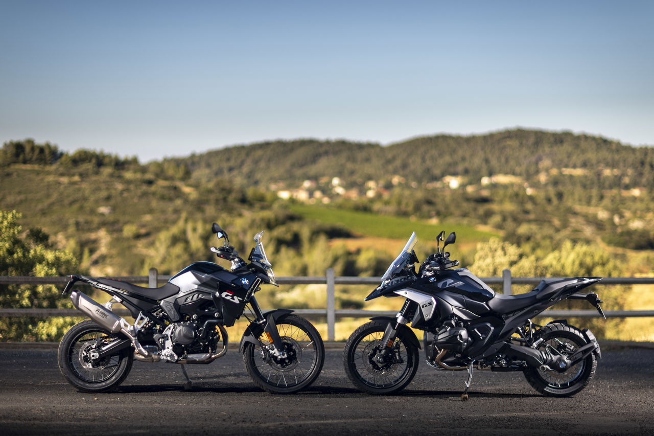 BMW Frankreich enthüllt dunkle Ausgaben des F900 GS und R1300 GS