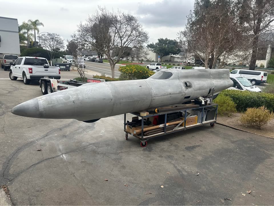 Landgeschwindigkeits -Motorrad -Streamliner, der von Motorcycling -Legende zum Verkauf gebaut wurde