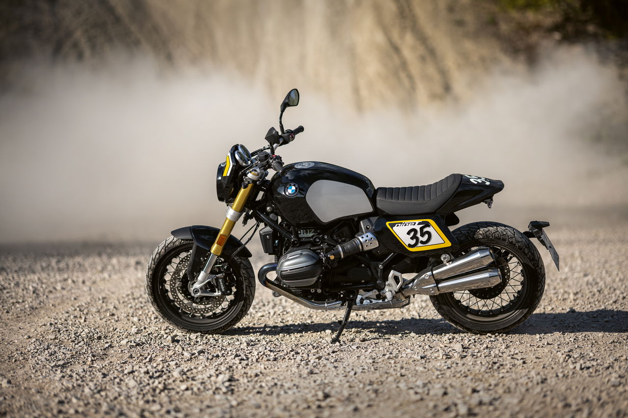 BMW enthüllt das Paket für Flat Track Accessoires für R 12 Ninet