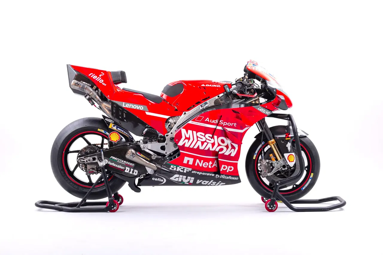 Ducati GP19 Desmosierter Werksfabrik