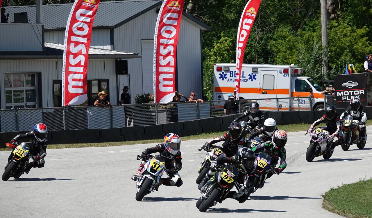 Eltern von Motoamerica Mini Cup -Fahrern, die im Zusammenhang mit Drogen festgenommen wurden