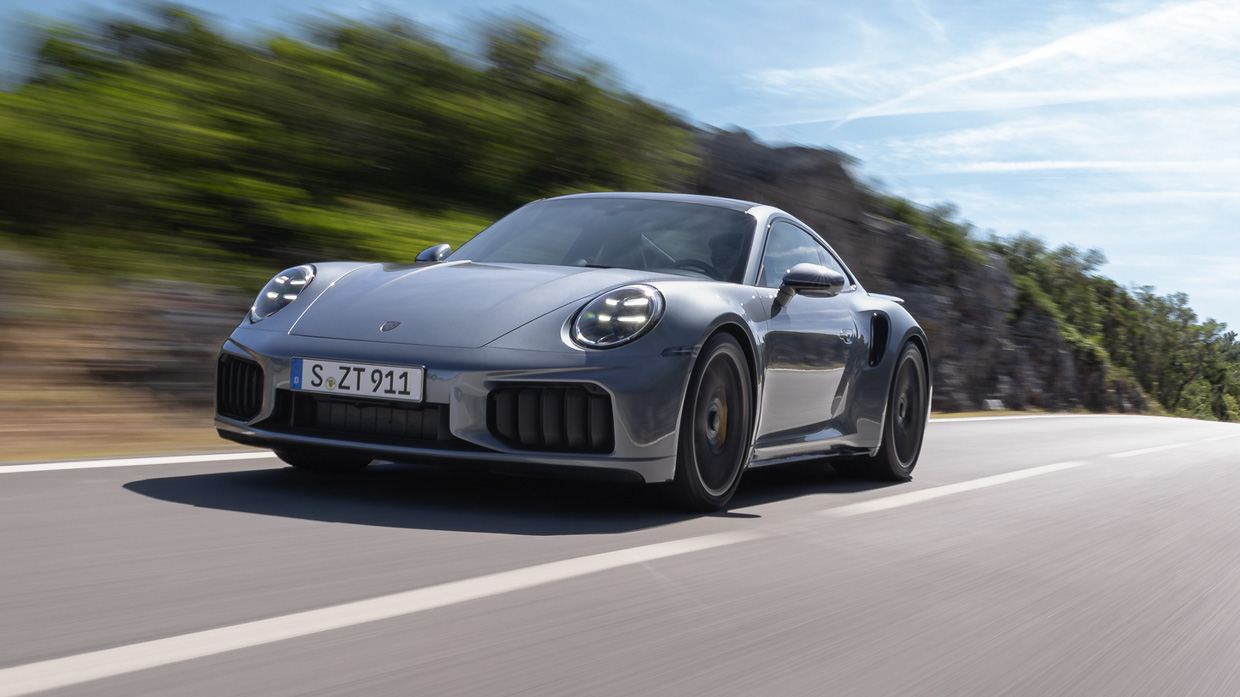 Porsche 911 Turbo S '992.2' Gewinne T-Hybrid-System mit 2,5 Sekunden 0-100 km/h Zeit
