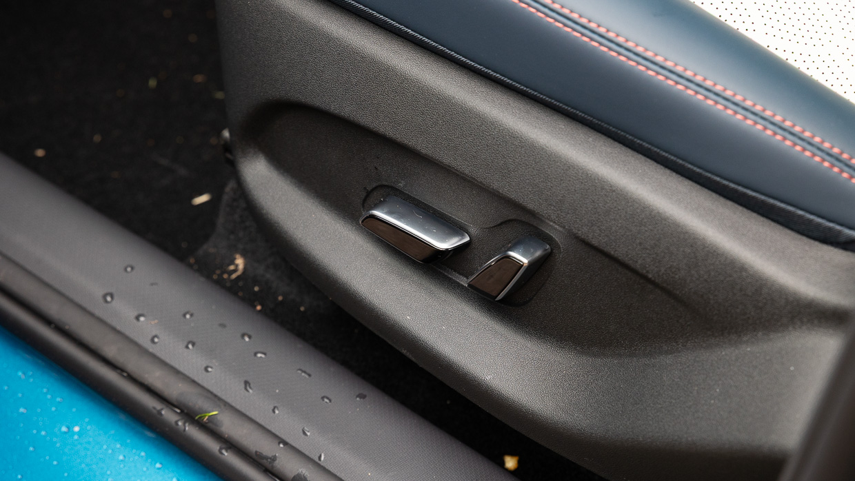 BYD ATTO 3 Premium 2025 Innenräume mit Tasten